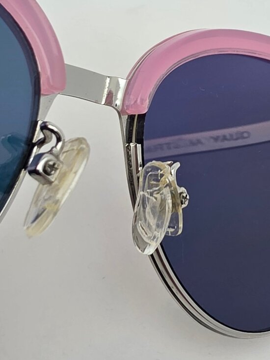 Quay Australia Star Dust Silver Pink Frame Pink Mirror Lens Cat Eye Sunglasses main image 5